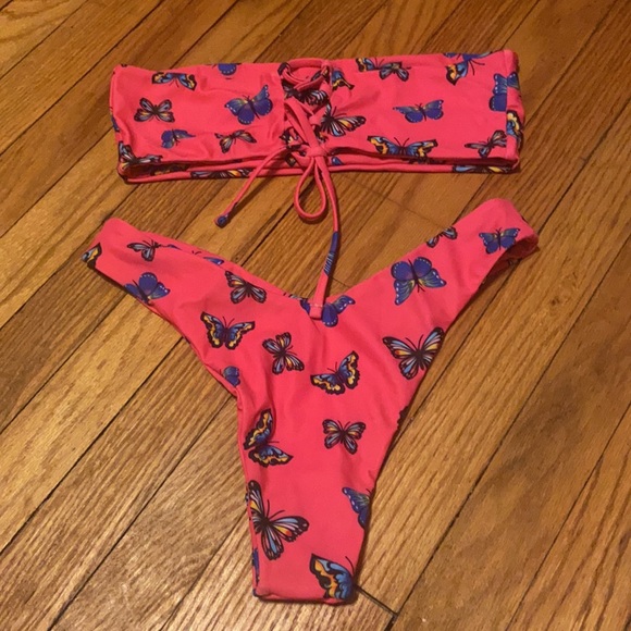 NEW Butterfly Print Lace Up Bandeau Bikini - Picture 3 of 3